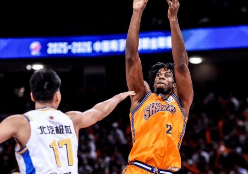 华体会官方网站下载-上海86-67北京3喜1忧！白边蜕变，刘铮刘礼嘉回暖，弗格换了吧！